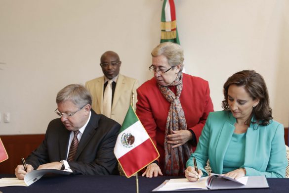 Foto CRM-Firma Memorándum Méx-Sudáfrica 1