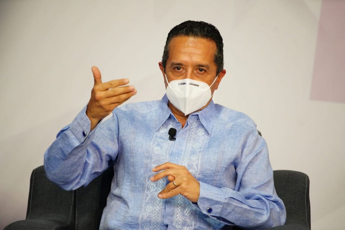 Carlos joaquin cubrebocas