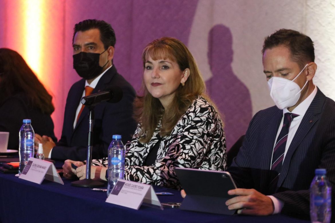 gloria Guevara abogados
