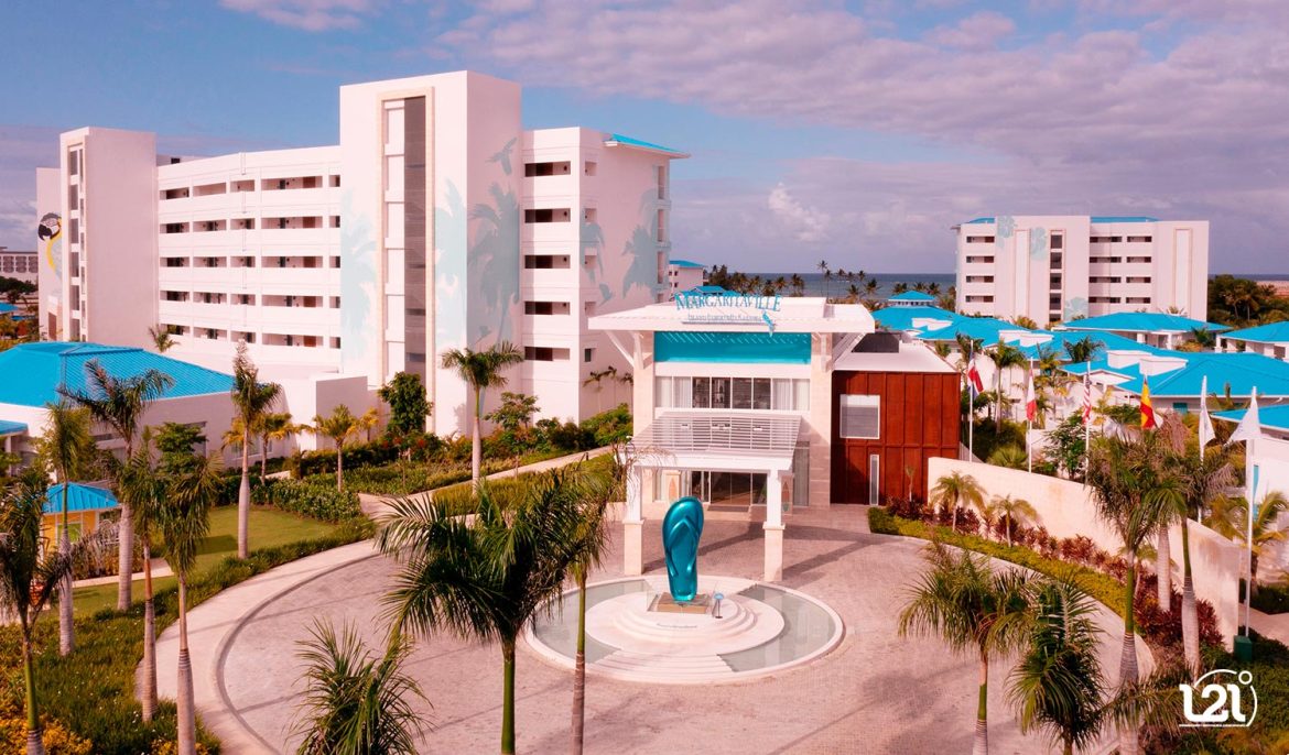 Oro-y-plata-para-Karisma-Hotels-b