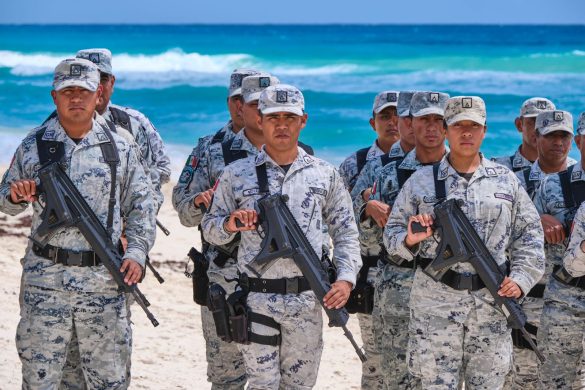 policias cancun playas y antros (2)