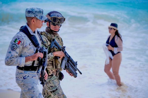 policias cancun playas y antros (5)