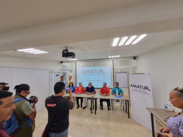 AMATUR COZUMEL CONFERENCIA