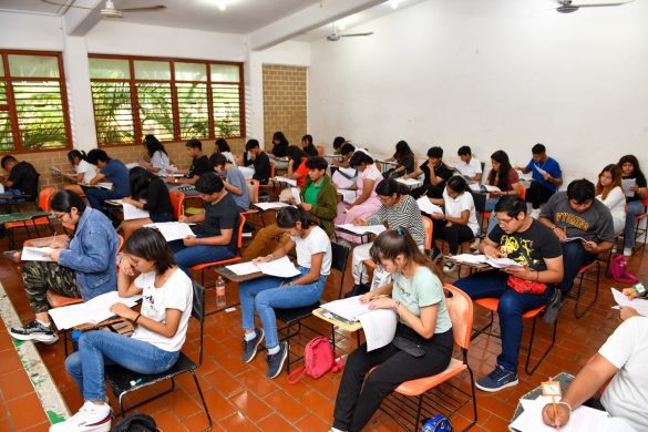 escuelas estudiantes jovenes (2)
