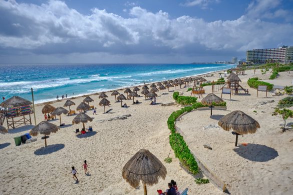 playa limpia y vacia