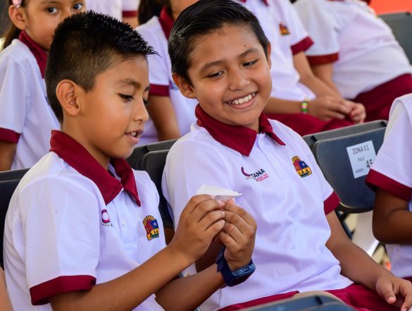 estudiantes niños (2)