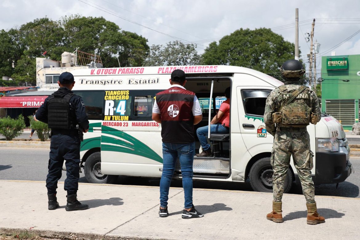transporte operativo combis imoveqroo (2)