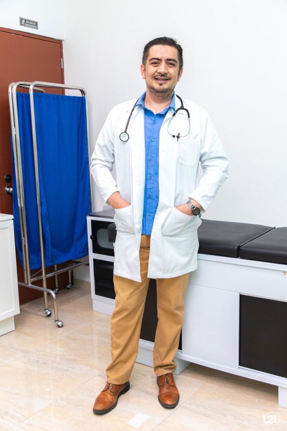 Dr.Contreras-0722