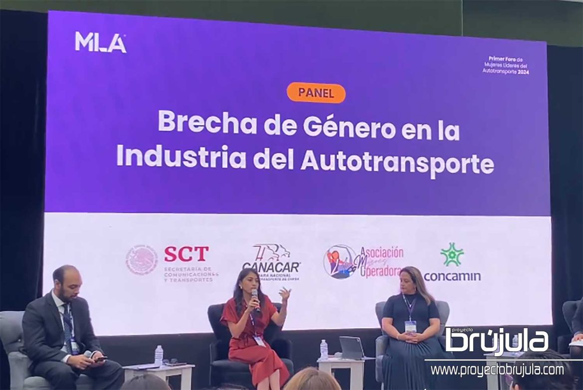 Foro-Mujeres-Líderes-Transporte