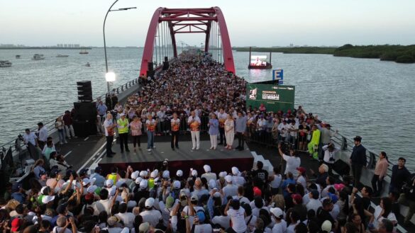 El Puente Nichupté transforma la movilidad en CancúnEl Puente Nichupté transforma la movilidad en Cancún 5