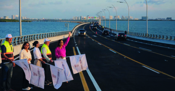 abren a la circulación el majestuoso Puente Vehicular Nichupté4